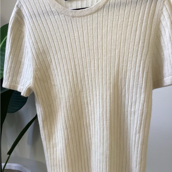 Aleo Studio cream cashmere tshirt - Picture 3 of 3